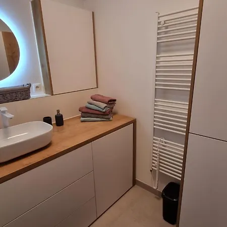 402 Apartment *