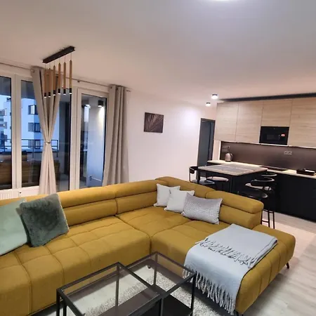 Apartment 402 Trnava