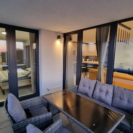 公寓 402 特尔纳瓦